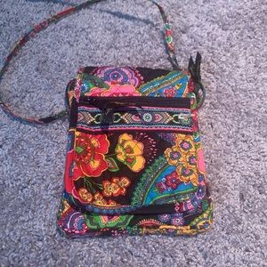 VERA BRADLEY crossbody purse